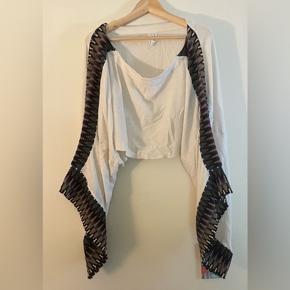 Free People Bell Sleeve Top - Picture 1 of 3